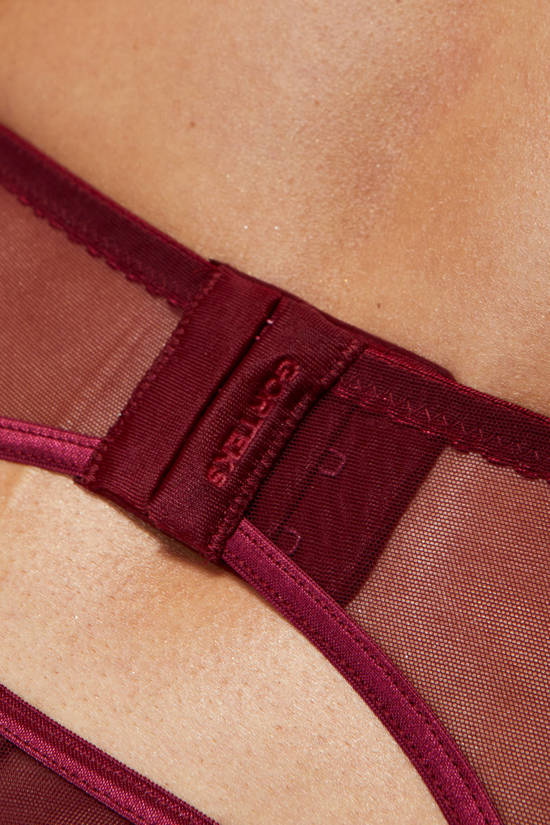 Coco embroidered garter belt dark red