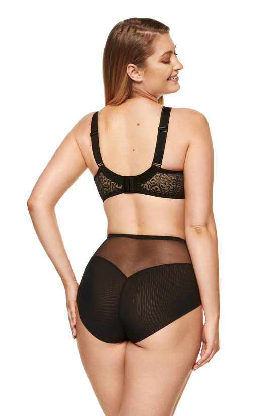 Gabi soft bra made of lace plus size