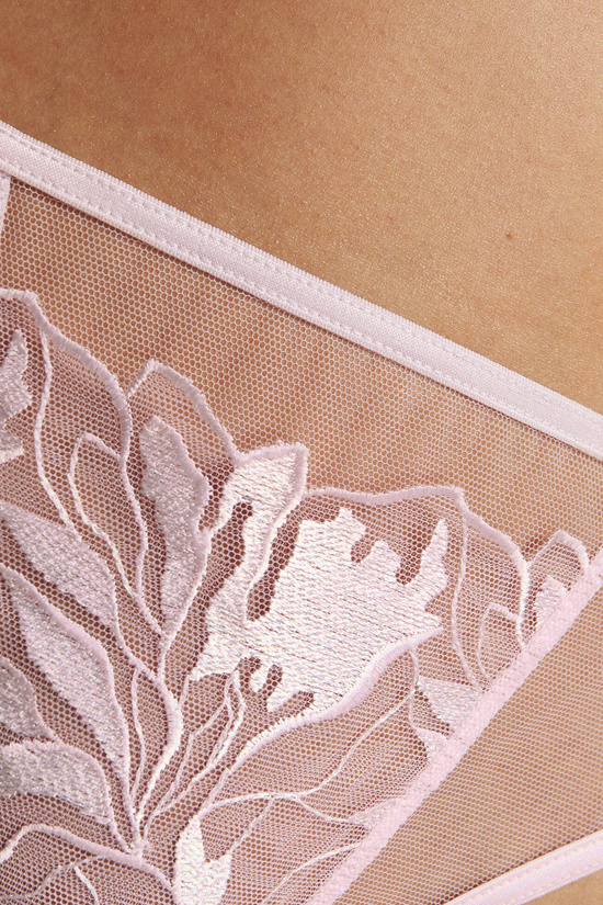 Coco embroidered thong pink