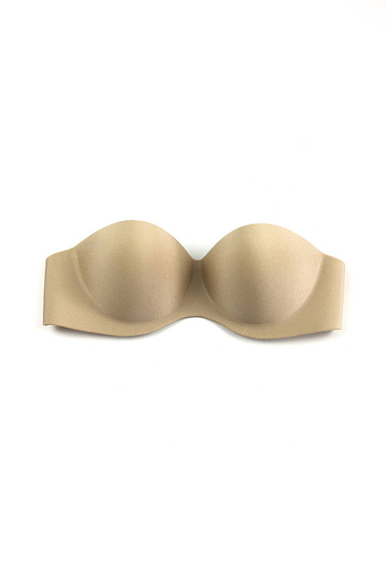 Self-adhesive convertible bra 